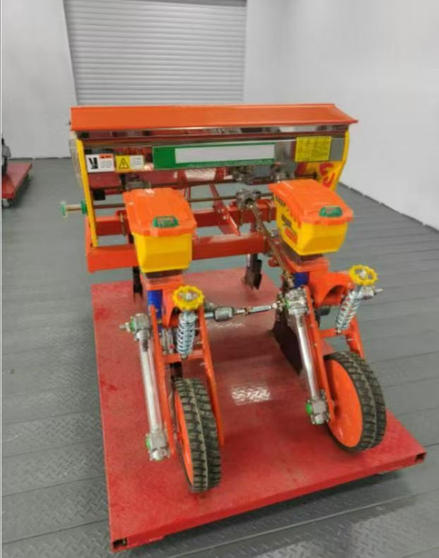 Traktorra szerelhető kukoricavetőgép